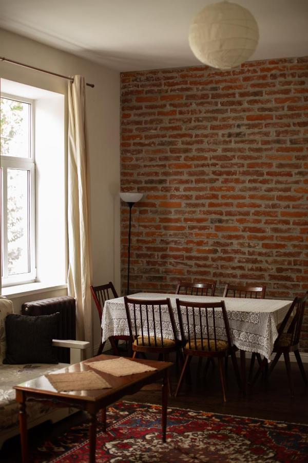 Old Lviv Apartment Экстерьер фото