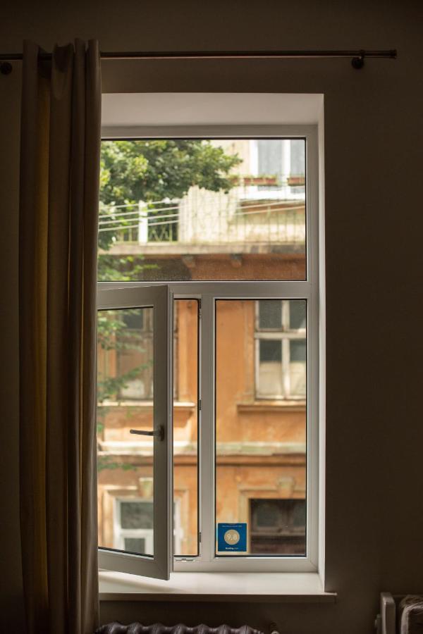 Old Lviv Apartment Экстерьер фото